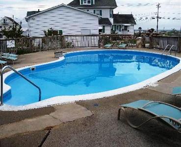 Birchwood Motel