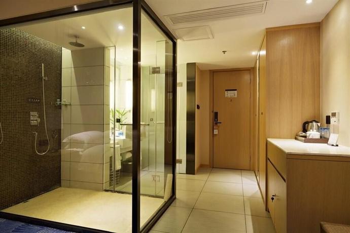 Chongqing Rising Hotel