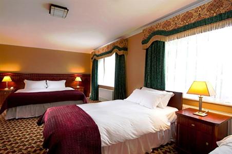 Riverbank House Hotel
