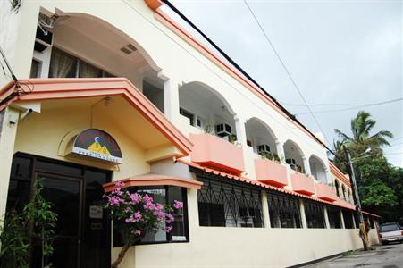 Pleasant Travelers Pension House