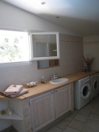 Homestay in Comps near Abbey of Saint-Roman