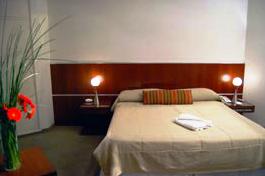 El Virrey Hotel