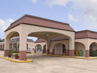 Days Inn And Suites Starkville