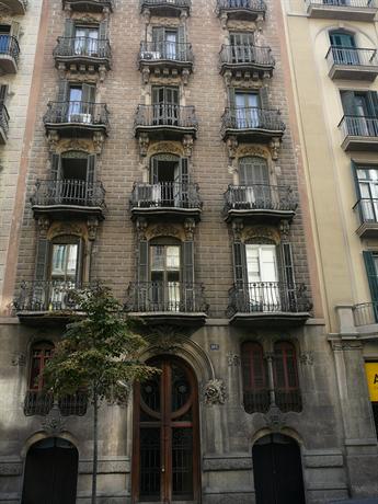 Centrally located apartment near Pl Catalunya