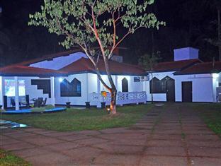 Whitehouse Guest House