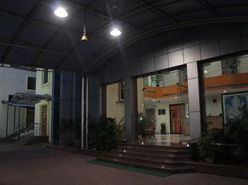 OYO Rooms Khandagiri 2