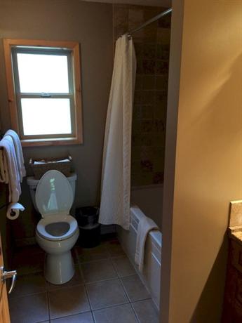 Reef Point Forest Suite