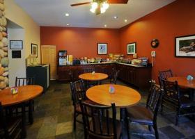 Quality Inn & Suites Boulder Creek