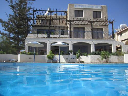 Paschalis Hotel Apartments