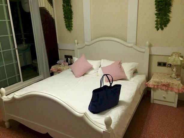 Weibo Hotel
