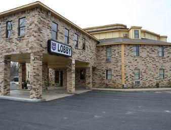 Knights Inn And Suites