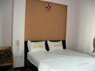 Huong Sen Hotel 3