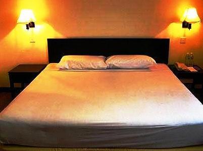 Carlton Holiday Hotel & Suites Shah Alam