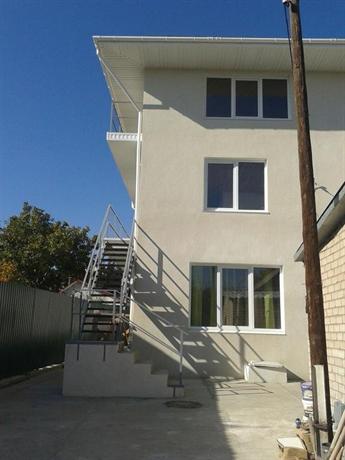 Guest House at Enotaevskaya