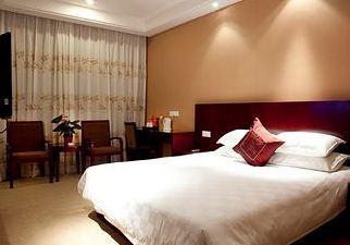 Putuo Huayi Hotel