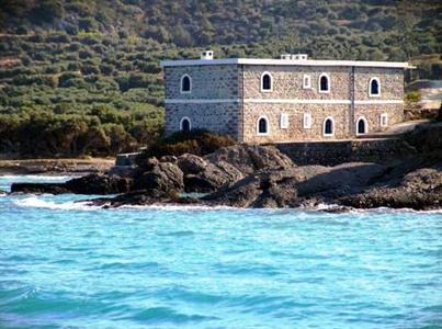 Karavostassi - The Stonehouse