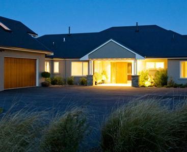 Riverview Terrace Luxury Bed & Breakfast Wanaka