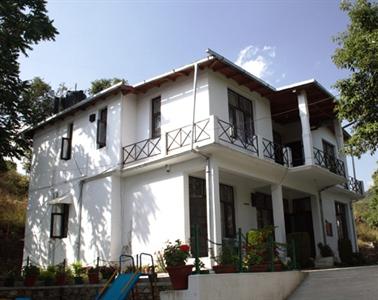Hotel Maya Regency