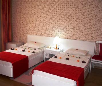 Hotel Saadet Altinkum