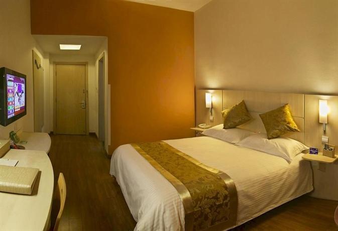 Jiaxing Jincheng Wanghu Hotel