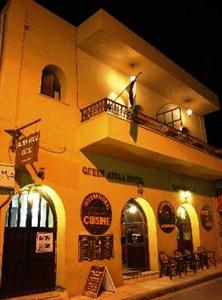 Queen Ayola Hotel