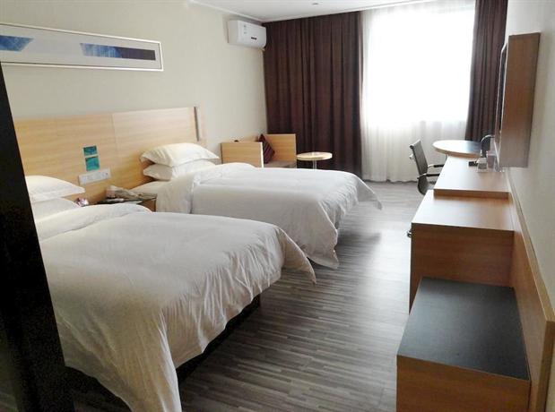 City Convenience Hotel China South City