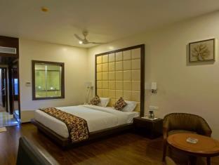 Ravi Residency