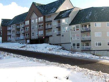Deer Lodge Accommodations at Paradise Ridge