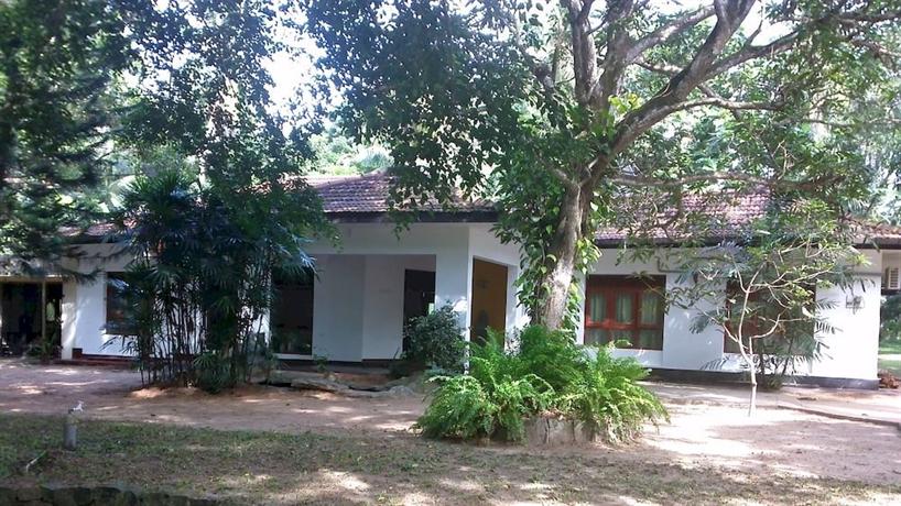 The Saffron Country House Katunayake