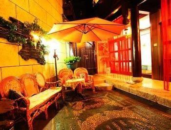 Menghui Lijiang Jili Inn