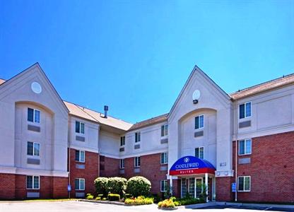 Candlewood Suites Overland Park