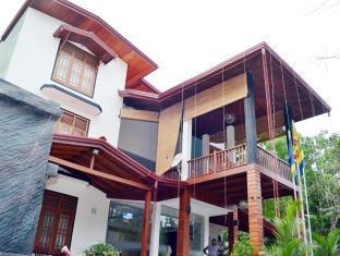 Senrose Hotel