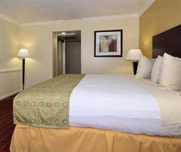 BEST WESTERN Market Center