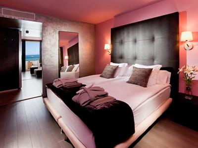 Sunprime Riviera Beach Suites & Spa
