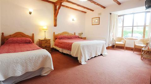 Tudor Lodge Laragh