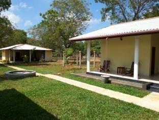 Tropical Holiday Garden Resort
