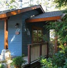 A Snug Harbour Inn