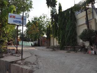 Mingalarba Sweet Hotel