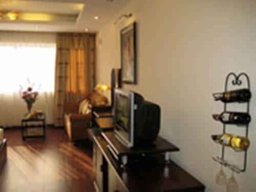 Sunshine Hotel 3