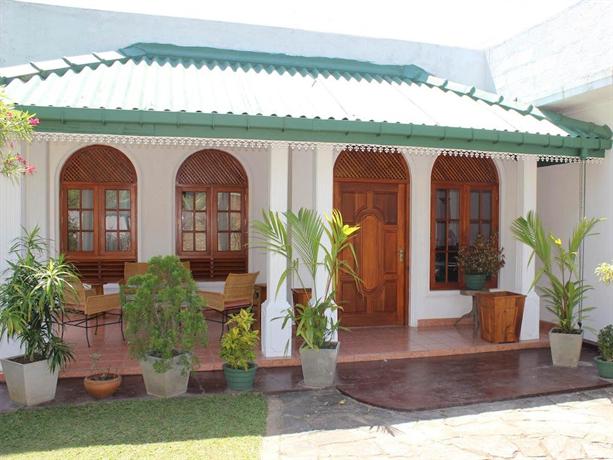 Hillcrest villa