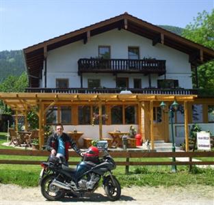 Berggasthaus Kraxenberger Bed and Breakfast Brannenburg