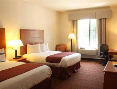 Baymont Inn & Suites - Savannah West