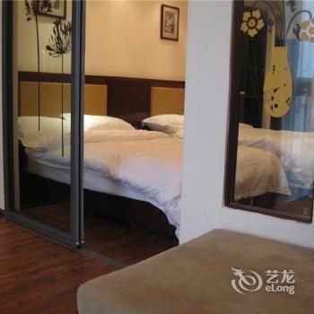 Yunzhongju Apartment Hotel