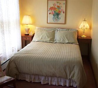 Snow Goose Inn
