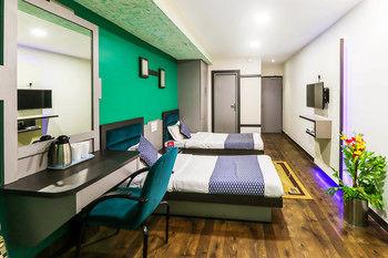 Zo Rooms Navrangpura