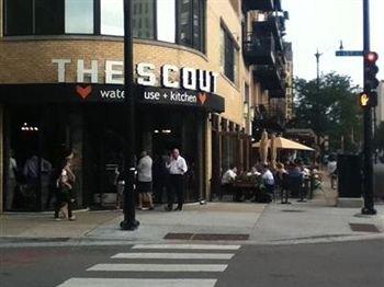 'suite' Home South Loop