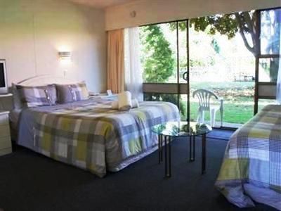Airport Gold Star Motel