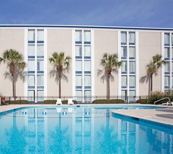 Holiday Inn Express Charleston Summerville