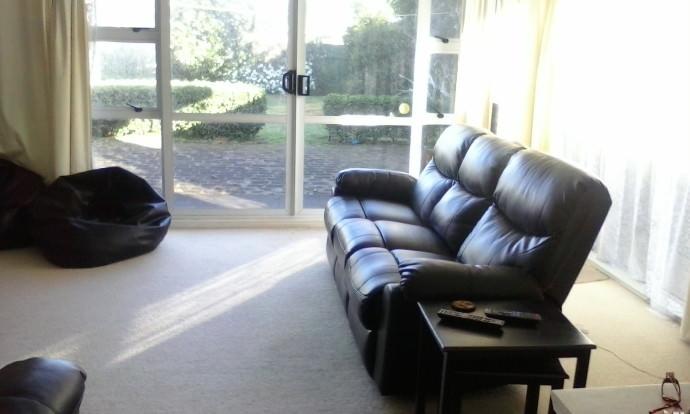 Homestay in Papatoetoe near Hunters Plaza