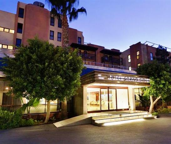 Grand Side Hotel